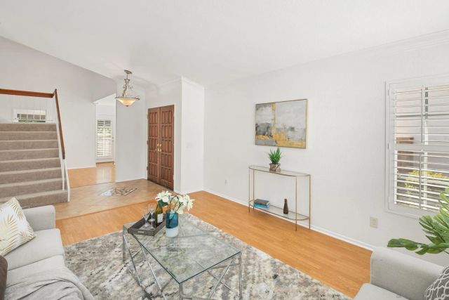 11039 Twin Pond Ter, San Diego, CA 92128