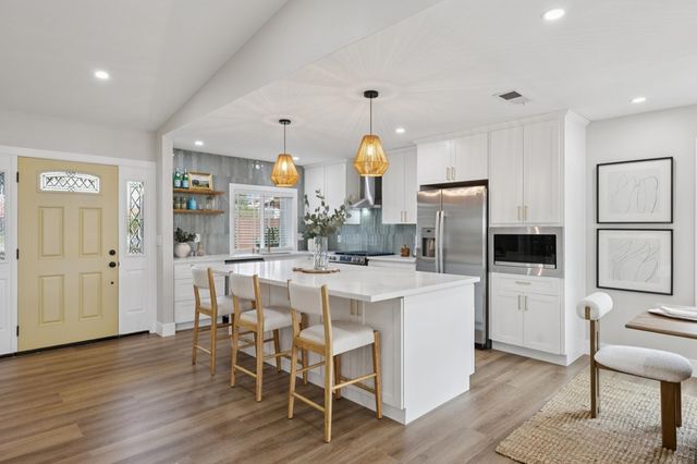 4316 4316 Blondwood Ct, Union City, CA 94587