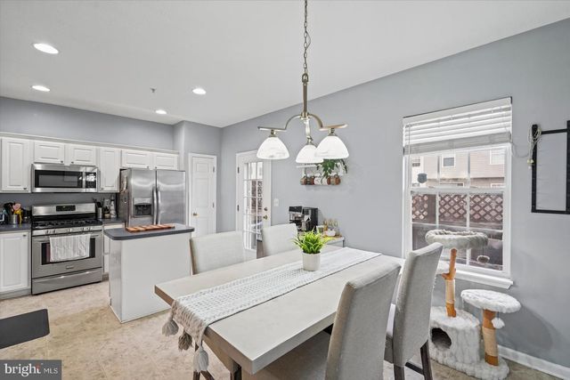 16 KENDERSHAM CT, Rosedale, MD 21237