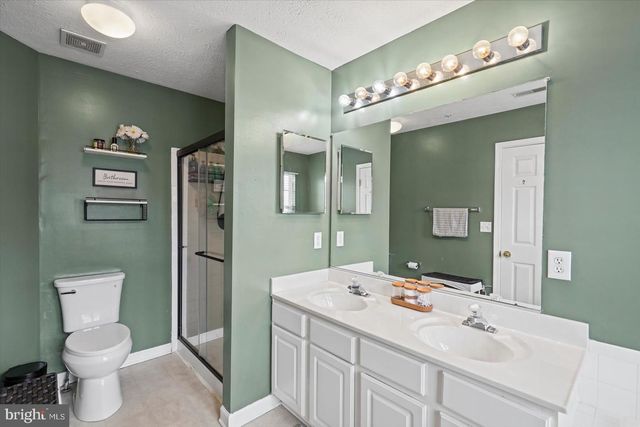 16 KENDERSHAM CT, Rosedale, MD 21237