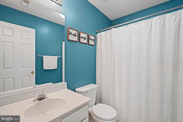 16 KENDERSHAM CT, Rosedale, MD 21237