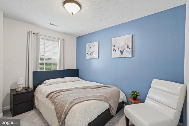 16 KENDERSHAM CT, Rosedale, MD 21237