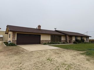 376 E Klepper, Caruthers, CA 93609