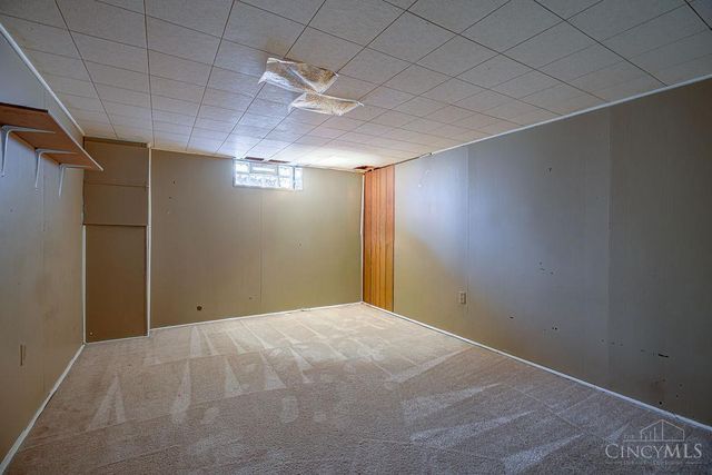 1237 Ellen Drive, Middletown, OH 45042