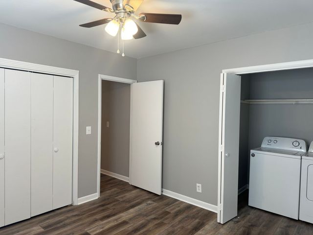 2251 Seven Mile Ferry Rd Apt 4, Clarksville, TN 37040