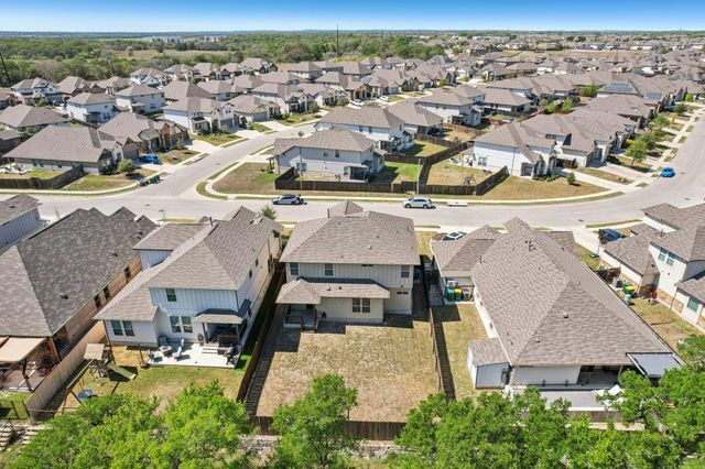 908 Goldilocks LN, Manchaca, TX 78652