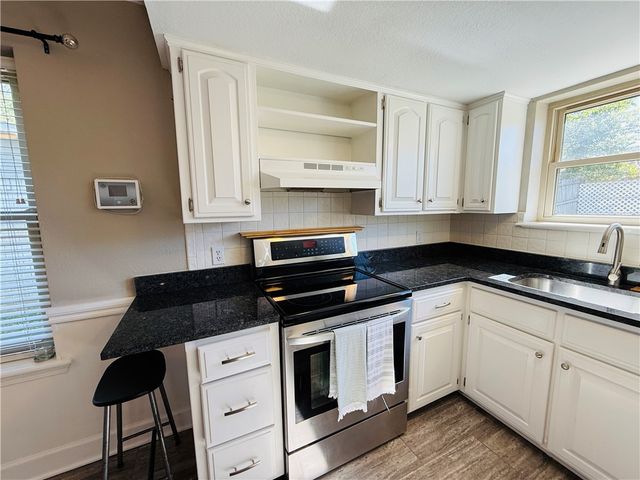 2714 W Fir Street, Rogers, AR 72758