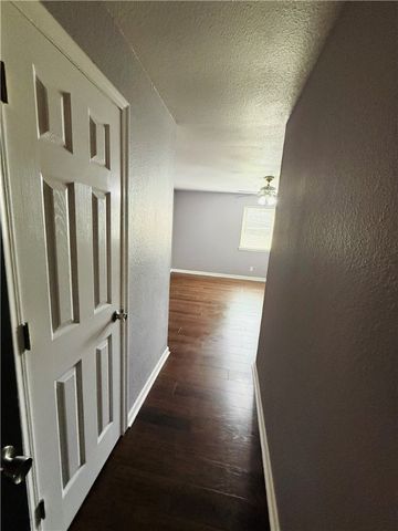 2714 W Fir Street, Rogers, AR 72758