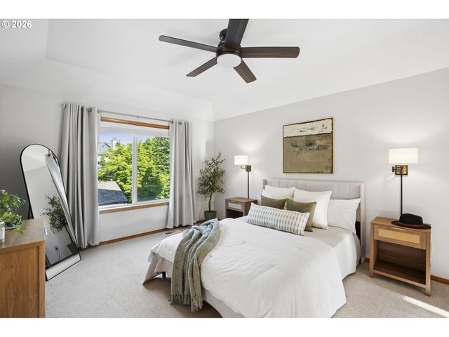 2474 Ne Lindsey Dr, Hillsboro, OR 97124