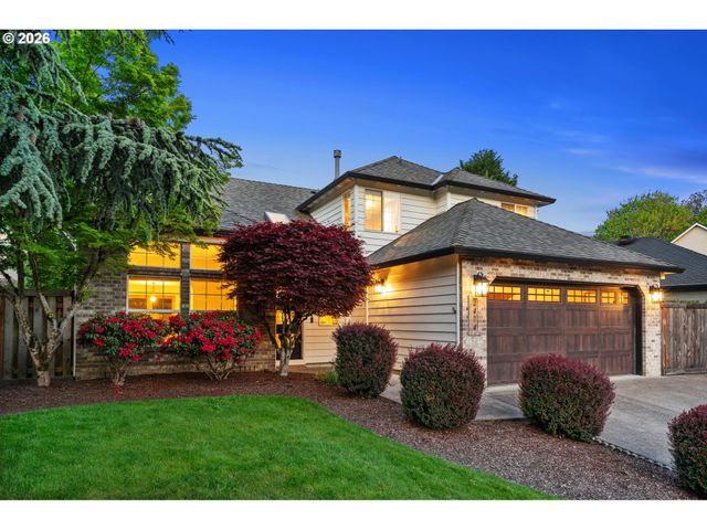 2474 Ne Lindsey Dr, Hillsboro, OR 97124