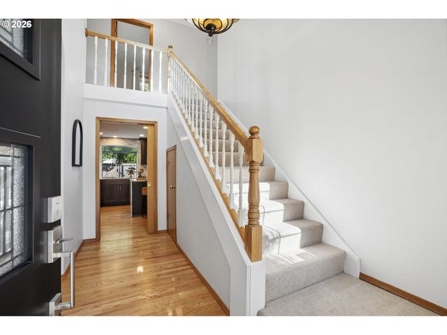 2474 Ne Lindsey Dr, Hillsboro, OR 97124