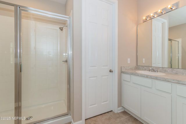 1087 PERSIMMON Drive, Middleburg, FL 32068