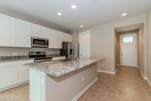 1087 PERSIMMON Drive, Middleburg, FL 32068
