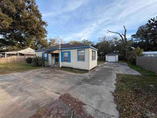4915 Jackson St, Pensacola, FL 32506