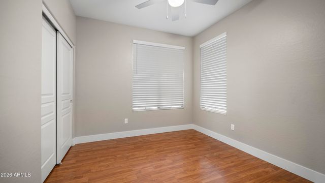 6768 W LONE CACTUS Drive, Glendale, AZ 85308