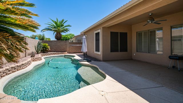 6768 W LONE CACTUS Drive, Glendale, AZ 85308