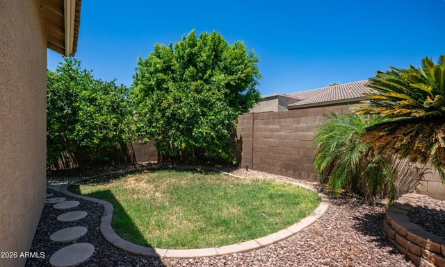 6768 W LONE CACTUS Drive, Glendale, AZ 85308