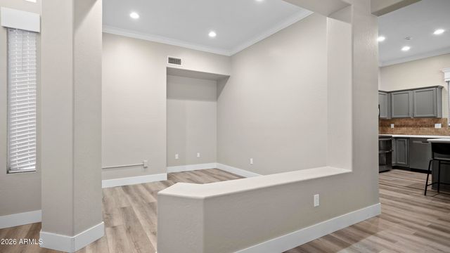 6768 W LONE CACTUS Drive, Glendale, AZ 85308