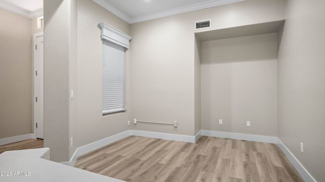6768 W LONE CACTUS Drive, Glendale, AZ 85308