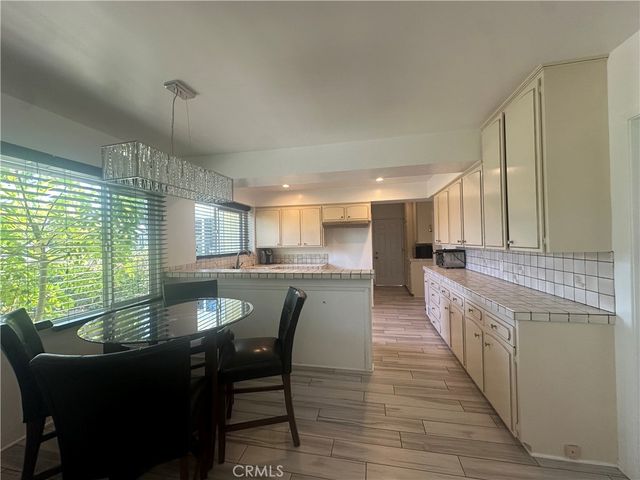 1201 Imperial, Glendale, CA 91207