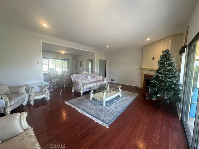 1201 Imperial, Glendale, CA 91207