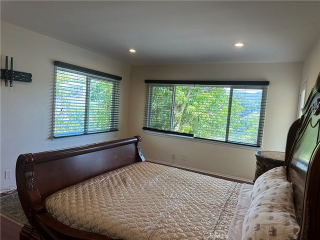 1201 Imperial, Glendale, CA 91207
