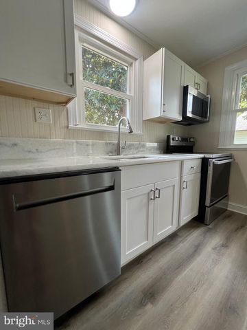 222 MIMOSA AVE, Colonial Beach, VA 22443