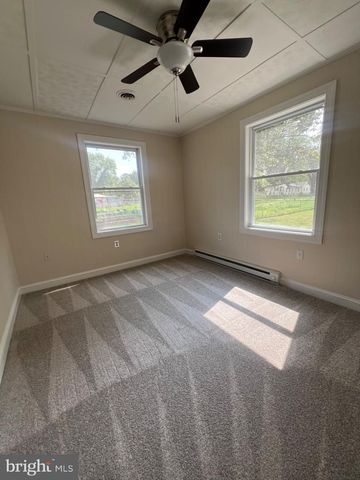 222 MIMOSA AVE, Colonial Beach, VA 22443