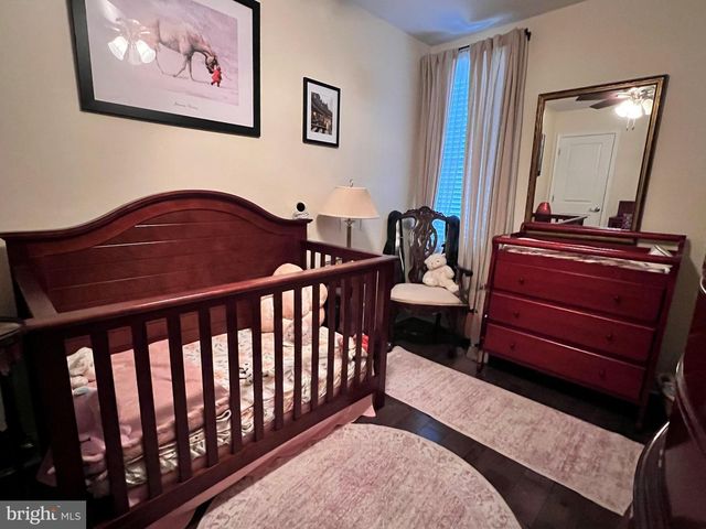 115 MERCY ST, Philadelphia, PA 19148