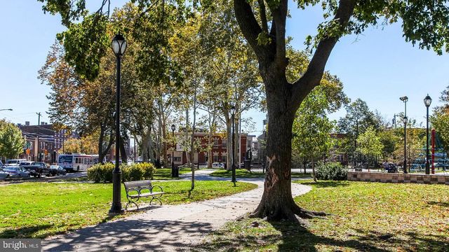 115 MERCY ST, Philadelphia, PA 19148