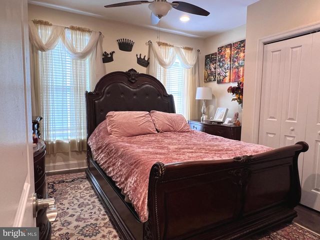 115 MERCY ST, Philadelphia, PA 19148