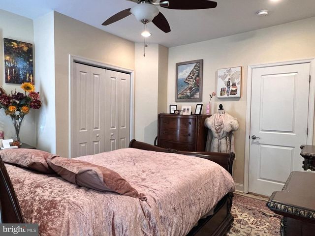 115 MERCY ST, Philadelphia, PA 19148