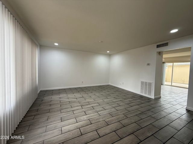 4613 S MILL Avenue, Tempe, AZ 85282