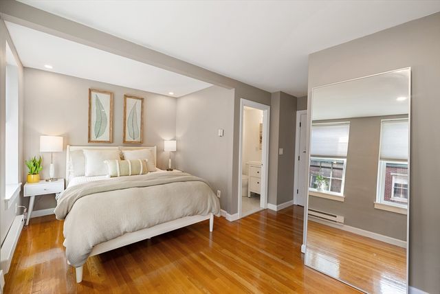 9 Hancock St 5, Boston, MA 02114