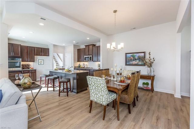1301 Regal Rd Unit A, Suffolk, VA 23434