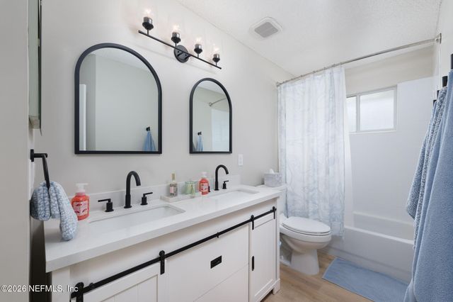 12070 BRANDON GLENN Terrace, Jacksonville, FL 32258