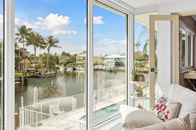 2400 NE 36th Street 12, Lighthouse Point, FL 33064