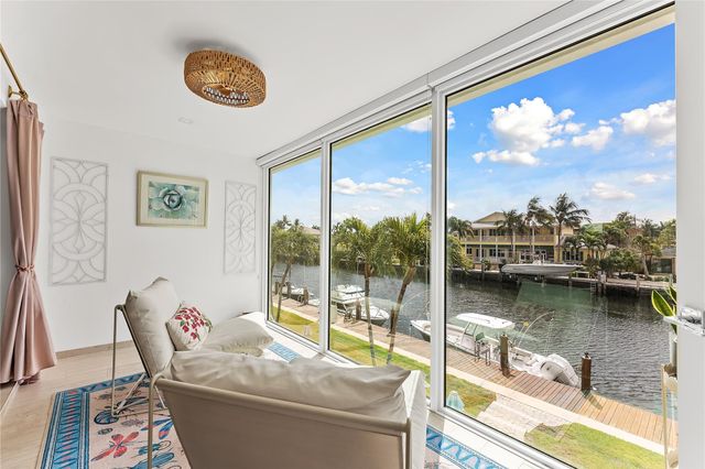 2400 NE 36th Street 12, Lighthouse Point, FL 33064