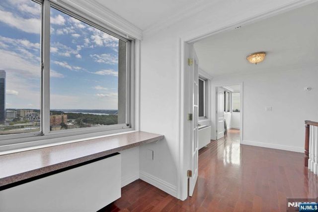 1600 Parker Avenue 20-21C, Fort Lee, NJ 07024