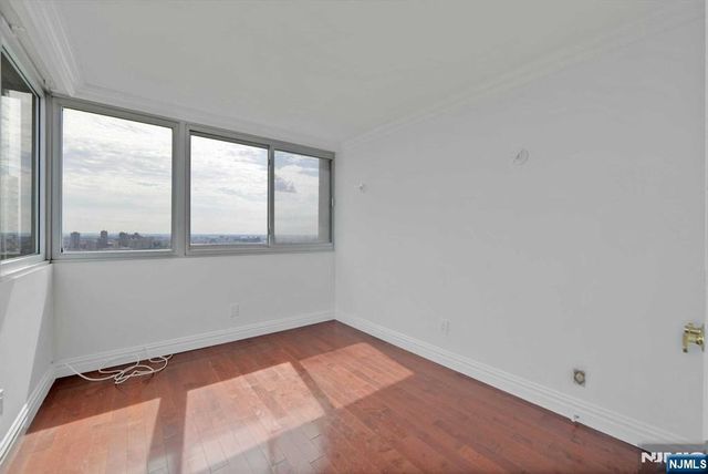 1600 Parker Avenue 20-21C, Fort Lee, NJ 07024