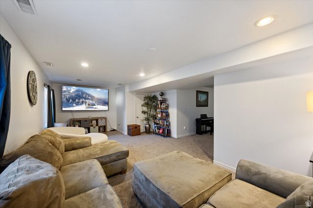 253 N 100 E, Salem, UT 84653