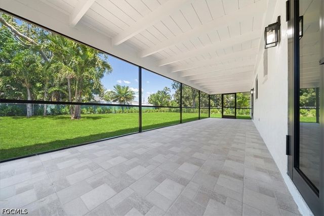 1437 SE 11th ST, Cape Coral, FL 33990