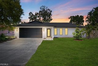 1437 SE 11th ST, Cape Coral, FL 33990