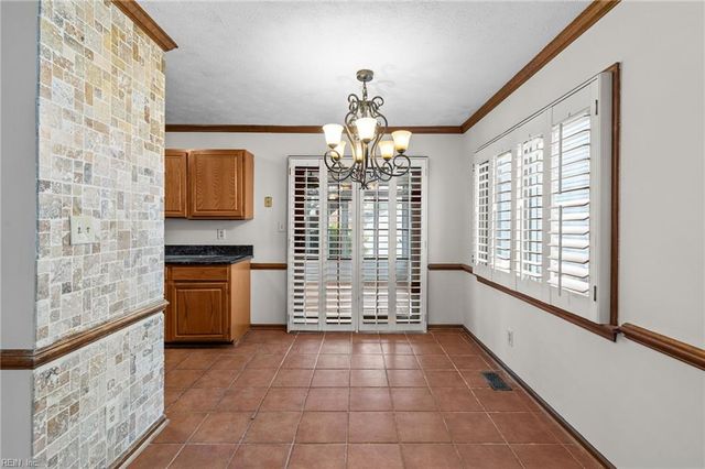 731 Chesapeake AVE, Hampton, VA 23661