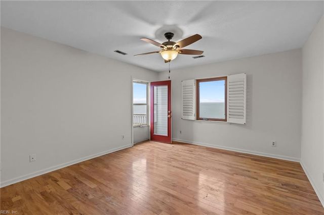 731 Chesapeake AVE, Hampton, VA 23661