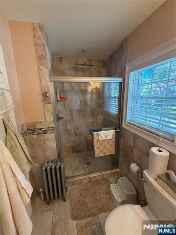 1238 Sussex Road, Teaneck, NJ 07666