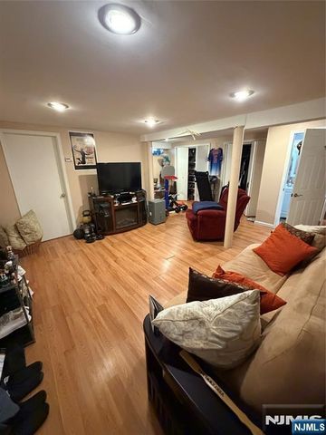 1238 Sussex Road, Teaneck, NJ 07666