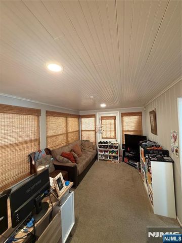 1238 Sussex Road, Teaneck, NJ 07666