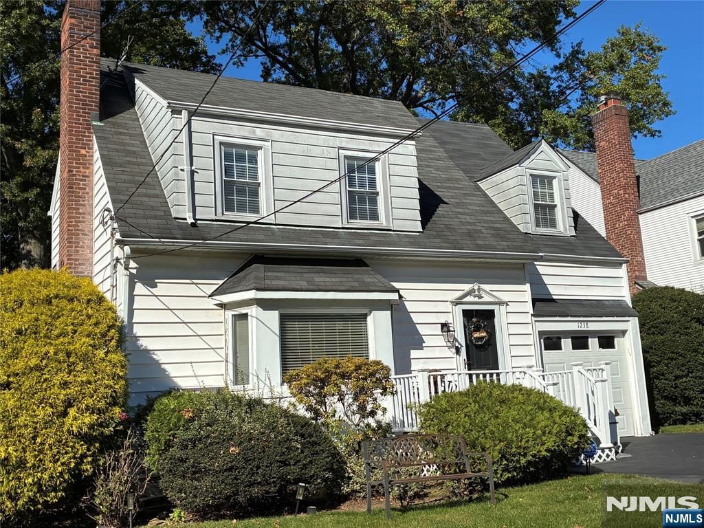 1238 Sussex Road, Teaneck, NJ 07666