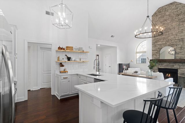 1333 Judge Tyler Dr, Clarksville, TN 37043